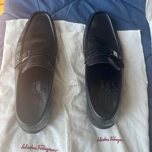 Salvatore ferragamo men’s black loafers 8 1/2